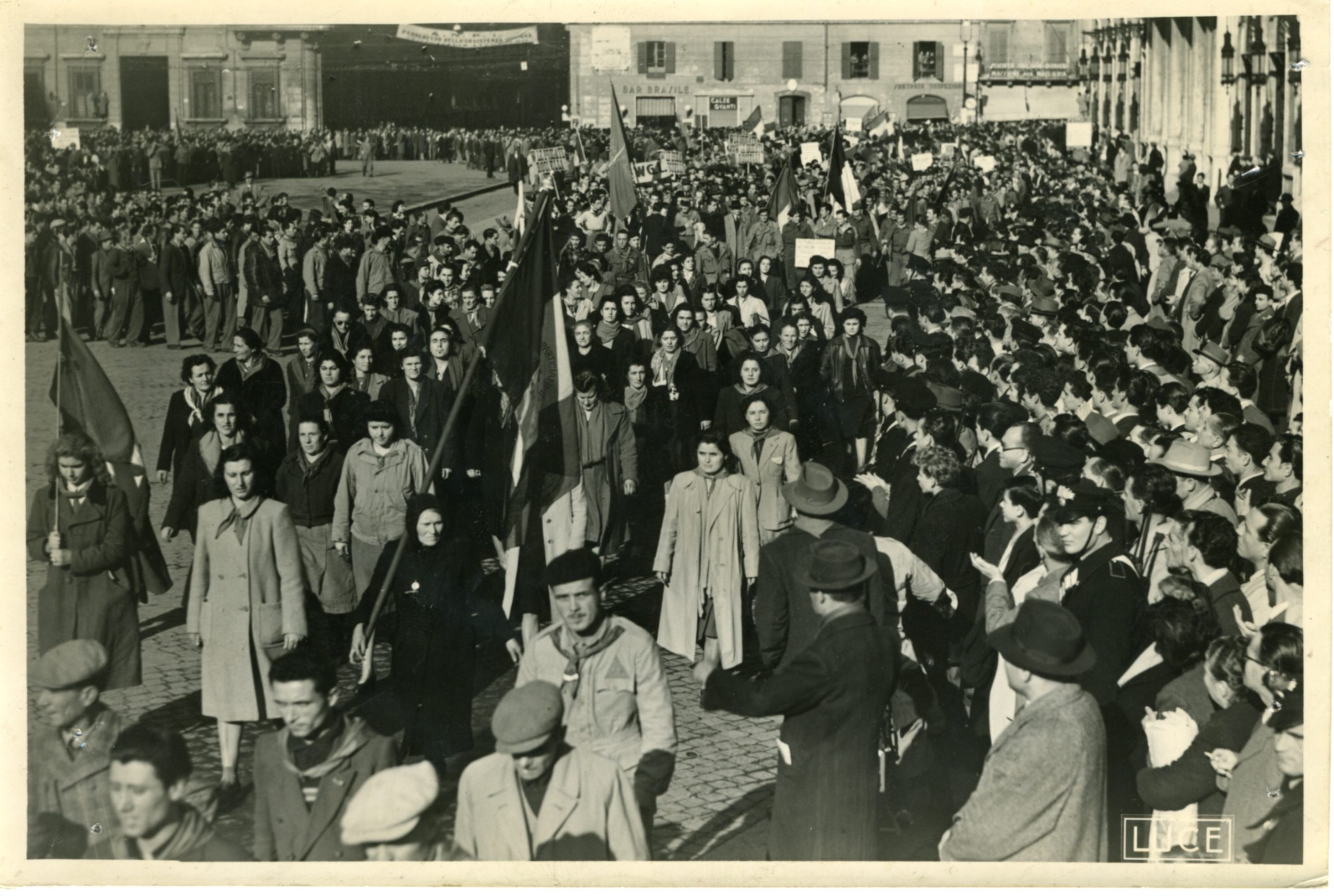 Partigiane al Congresso della Resistenza, Roma 1944